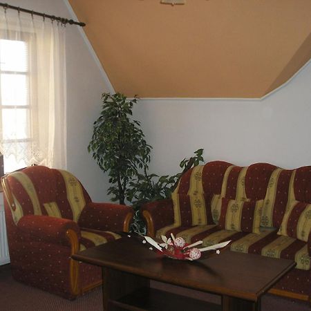 Hotel Global Sokolov Esterno foto