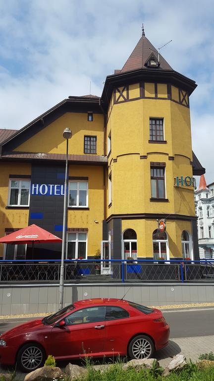 Hotel Global Sokolov Esterno foto